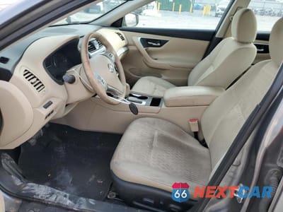 Zdjęcie 7 z 12 samochodu: 2016 NISS ALTIMA 2.5 VIN:1N4AL3AP4GC154766 - miniatura
