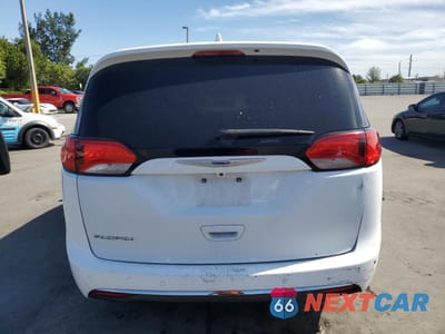 Zdjęcie 6 z 13 samochodu: 2018 CHRYSLER PACIFICA TOURING PLUS VIN:2C4RC1FG9JR279075 - miniatura