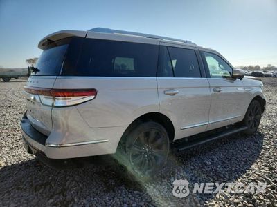 Trzecie zdjęcie samochodu z tyłu: 2024 LINCOLN NAVIGATOR RESERVE VIN:5LMJJ2LG9REL11425 - miniatura