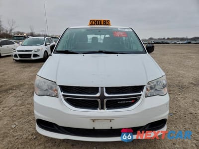 Piąte zdjęcie samochodu w środku: 2016 DODGE GRAND CARAVAN SE VIN:2C4RDGBG3GR163823 - miniatura