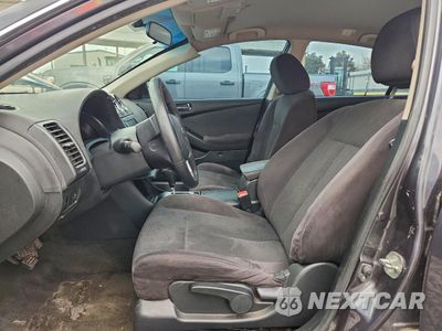 Zdjęcie 7 z 14 samochodu: 2011 NISSAN ALTIMA BASE VIN:1N4AL2AP3BN419622 - miniatura
