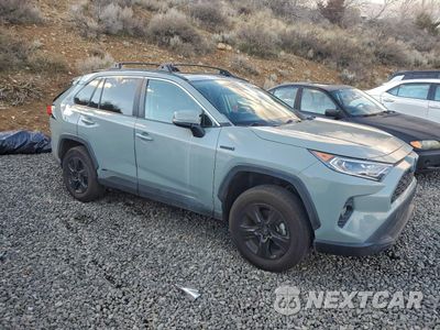 Czwarte zdjęcie samochodu z boku: 2020 TOYOTA RAV4 XLE VIN:2T3RWRFVXLW090707 - miniatura
