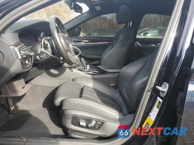 Zdjęcie 7 z 12 samochodu: 2022 BMW 530XE VIN:WBA33AG07NCK31223 - miniatura