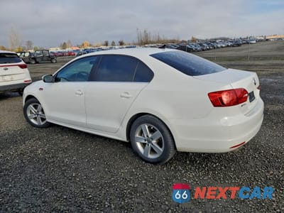 Drugie zdjęcie samochodu z przodu: 2014 VOLKSWAGEN JETTA TDI VIN:3VWLL7AJ4EM225544 - miniatura