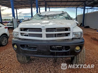 Piąte zdjęcie samochodu w środku: 2000 DODGE RAM 2500 VIN:3B7KF2366YG136028 - miniatura