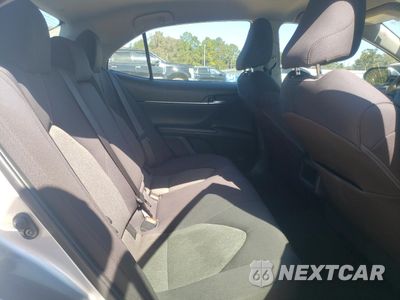 Zdjęcie 10 z 15 samochodu: 2019 TOYOTA CAMRY L VIN:4T1B11HK5KU790565 - miniatura