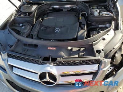 Zdjęcie 12 z 13 samochodu: 2014 MERCEDES-BENZ GLK 350 VIN:WDCGG5HBXEG219991 - miniatura