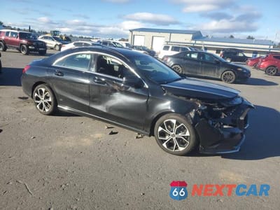 Czwarte zdjęcie samochodu z boku: 2019 MERCEDES-BENZ CLA 250 VIN:WDDSJ4EB1KN759310 - miniatura