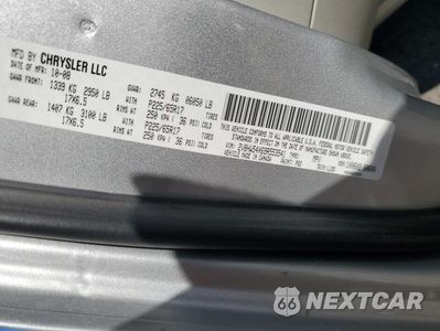 Zdjęcie 13 z 13 samochodu: 2009 VOLKSWAGEN ROUTAN SEL VIN:2V8HW54X69R553541 - miniatura