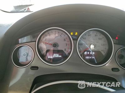 Zdjęcie 9 z 13 samochodu: 2010 VOLKSWAGEN ROUTAN SE VIN:2V4RW3D12AR268314 - miniatura