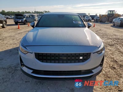Piąte zdjęcie samochodu w środku: 2023 POLESTAR 2 VIN:YSMET3KA9PL123507 - miniatura