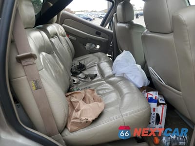 Zdjęcie 11 z 14 samochodu: 2001 CHEVROLET TAHOE K1500 VIN:1GNEK13T31J256843 - miniatura