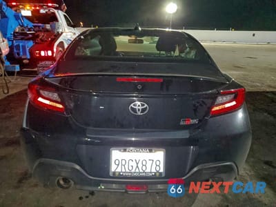 Zdjęcie 6 z 12 samochodu: 2022 TOYOTA GR 86 VIN:JF1ZNBB15N9758404 - miniatura