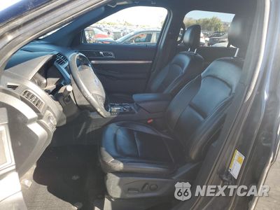 Zdjęcie 7 z 15 samochodu: 2019 FORD EXPLORER XLT VIN:1FM5K8D87KGA81180 - miniatura