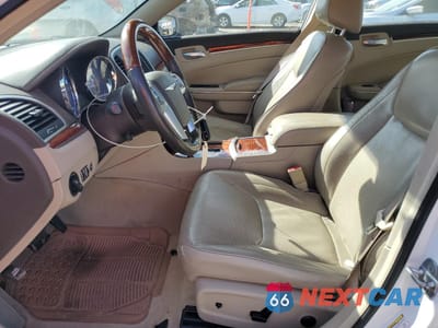 Zdjęcie 7 z 13 samochodu: 2011 CHRYSLER 300C VIN:2C3CA6CT3BH549830 - miniatura