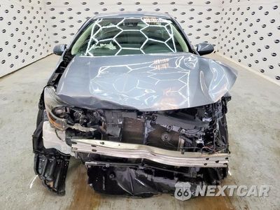 Piąte zdjęcie samochodu w środku: 2021 TOYOTA COROLLA LE VIN:5YFEPMAE7MP242282 - miniatura