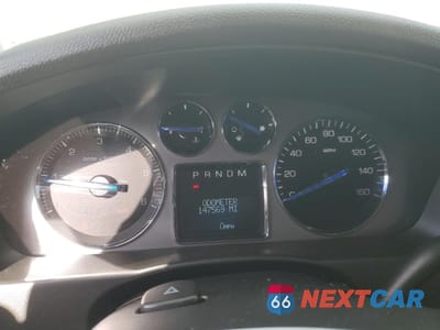 Zdjęcie 9 z 14 samochodu: 2007 CADILLAC ESCALADE LUXURY VIN:1GYFK63807R380904 - miniatura