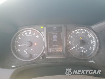 Zdjęcie 9 z 13 samochodu: 2018 TOYOTA TACOMA DOUBLE CAB VIN:5TFCZ5AN7JX160797 - miniatura
