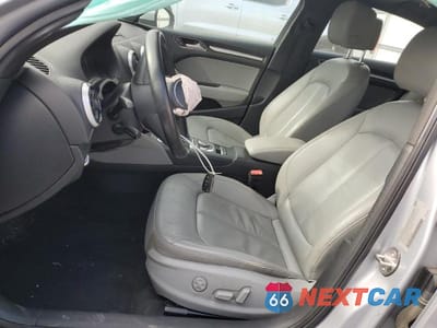 Zdjęcie 7 z 12 samochodu: 2017 AUDI A3 PREMIUM VIN:WAUAUGFF9H1044577 - miniatura