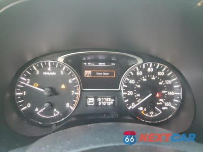 Zdjęcie 9 z 13 samochodu: 2013 NISSAN PATHFINDER S VIN:5N1AR2MMXDC617568 - miniatura