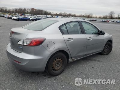 Trzecie zdjęcie samochodu z tyłu: 2013 MAZDA 3 I VIN:JM1BL1UPXD1781588 - miniatura