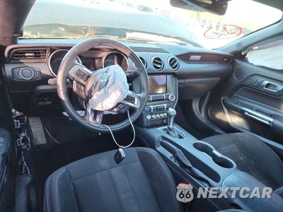 Zdjęcie 8 z 13 samochodu: 2021 FORD MUSTANG VIN:1FA6P8TH6M5146861 - miniatura
