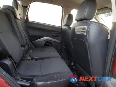 Zdjęcie 11 z 16 samochodu: 2013 MITSUBISHI OUTLANDER SE VIN:JA4JT3AW5DU004909 - miniatura