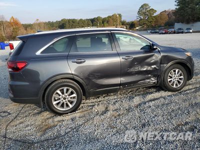 Trzecie zdjęcie samochodu z tyłu: 2019 KIA SORENTO L VIN:5XYPG4A33KG528946 - miniatura