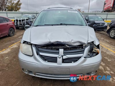 Piąte zdjęcie samochodu w środku: 2007 DODGE GRAND CARAVAN SXT VIN:2D4GP44L77R165018 - miniatura