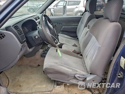 Zdjęcie 7 z 11 samochodu: 2000 NISSAN FRONTIER KING CAB XE VIN:1N6DD26S0YC428068 - miniatura