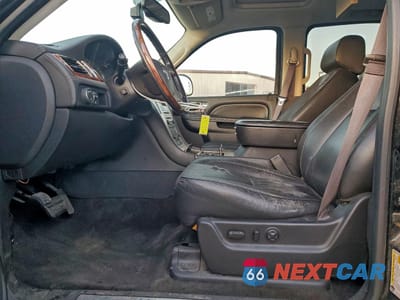 Zdjęcie 7 z 13 samochodu: 2013 CADILLAC ESCALADE ESV PLATINUM VIN:1GYS4KEF5DR156326 - miniatura