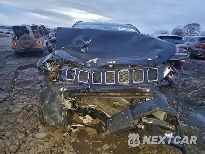 Piąte zdjęcie samochodu w środku: 2018 JEEP COMPASS LIMITED VIN:3C4NJDCB2JT341444 - miniatura