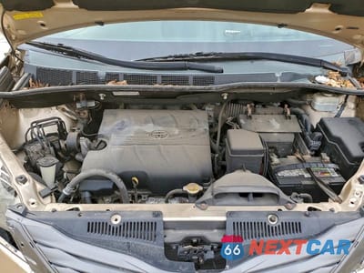 Zdjęcie 12 z 13 samochodu: 2014 TOYOTA SIENNA XLE VIN:5TDYK3DC0ES434300 - miniatura