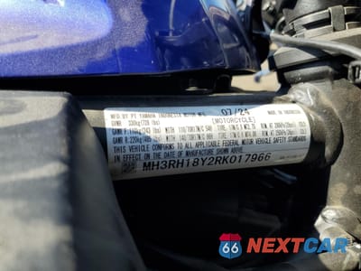 Zdjęcie 9 z 10 samochodu: 2024 YAMAHA YZFR3 A VIN:MH3RH18Y2RK017966 - miniatura