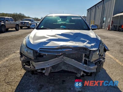 Piąte zdjęcie samochodu w środku: 2013 CHEVROLET CRUZE LT VIN:1G1PE5SB8D7301505 - miniatura