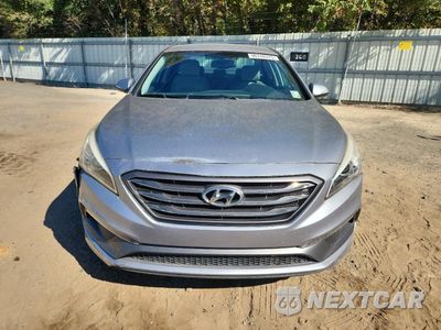 Piąte zdjęcie samochodu w środku: 2015 HYUNDAI SONATA SPORT VIN:5NPE34AF2FH042706 - miniatura
