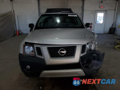 Piąte zdjęcie samochodu w środku: 2012 NISSAN XTERRA OFF ROAD VIN:5N1AN0NU9CN801014 - miniatura
