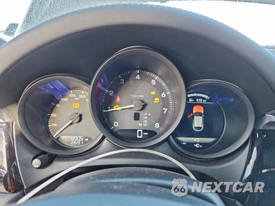 Zdjęcie 9 z 11 samochodu: 2024 PORSCHE MACAN BASE VIN:WP1AA2A52RLB17256 - miniatura
