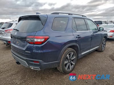 Trzecie zdjęcie samochodu z tyłu: 2025 HONDA PILOT TOURING VIN:5FNYG1H79SB043780 - miniatura