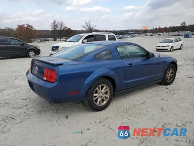 Trzecie zdjęcie samochodu z tyłu: 2007 FORD MUSTANG VIN:1ZVFT80N875370330 - miniatura