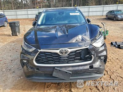Piąte zdjęcie samochodu w środku: 2021 TOYOTA HIGHLANDER XLE VIN:5TDGZRBH5MS099039 - miniatura