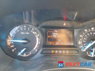 Zdjęcie 9 z 12 samochodu: 2013 FORD FUSION SE VIN:3FA6P0HR0DR200848 - miniatura