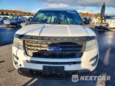 Piąte zdjęcie samochodu w środku: 2016 FORD EXPLORER POLICE INTERCEPTOR VIN:1FM5K8ARXGGB44955 - miniatura
