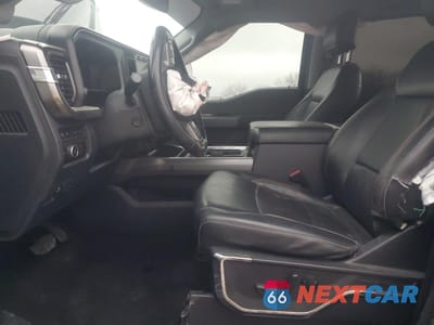 Zdjęcie 7 z 12 samochodu: 2023 FORD F250 SUPER DUTY VIN:1FT8W2BM0PEE10629 - miniatura