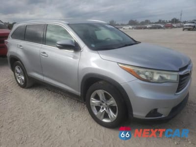 Czwarte zdjęcie samochodu z boku: 2015 TOYOTA HIGHLANDER LIMITED VIN:5TDYKRFH5FS099905 - miniatura