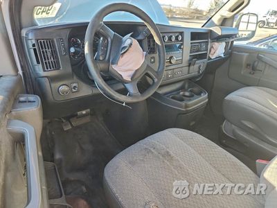 Zdjęcie 8 z 15 samochodu: 2018 GMC SAVANA G3500 VIN:1GTZ7HFGXJ1188964 - miniatura