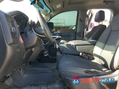 Zdjęcie 7 z 12 samochodu: 2020 CHEVROLET SILVERADO UTILITY / SERVICE TRUCK VIN:1GB5WLE71LF244855 - miniatura