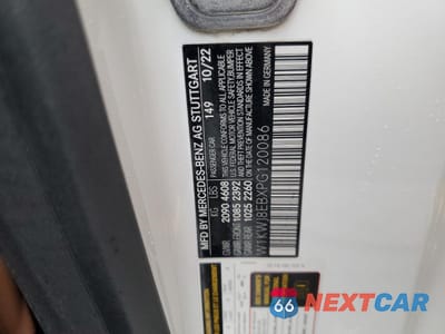 Zdjęcie 13 z 14 samochodu: 2023 MERCEDES-BENZ C 300 4MATIC VIN:W1KWJ8EBXPG120086 - miniatura