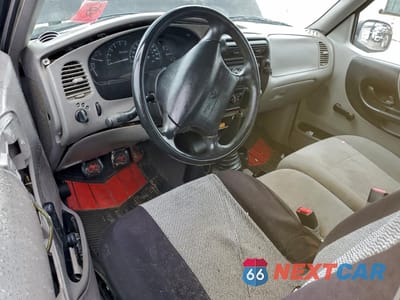 Zdjęcie 8 z 13 samochodu: 2000 MAZDA B2500 CAB PLUS VIN:4F4YR16C1YTM32663 - miniatura