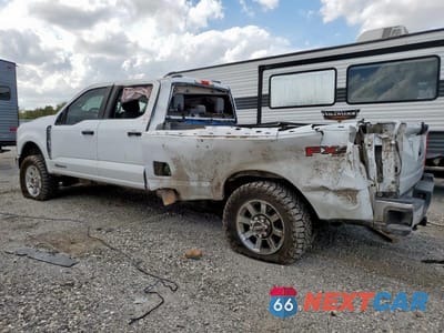 Drugie zdjęcie samochodu z przodu: 2023 FORD F250 SUPER DUTY VIN:1FT7W2BT2PEC12590 - miniatura